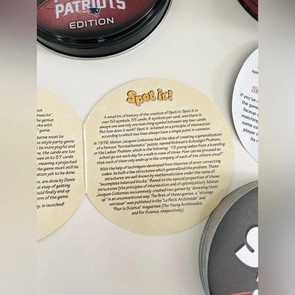 NFL New England Patriots Spot It! Kids Matching Card Game for ages 7+ - Picture 11 of 13